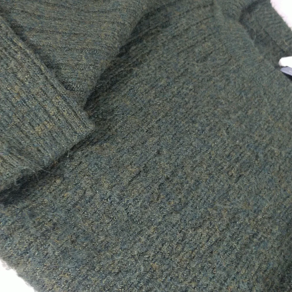 Old Navy Green Sweater Top - Picture 7 of 7